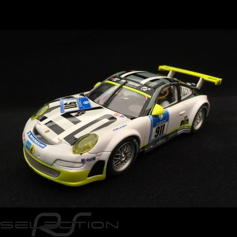 Carrera 30780 Digital 132 Porsche GT3 RSR, Manthey Racing Livery, No.911 Slot Car