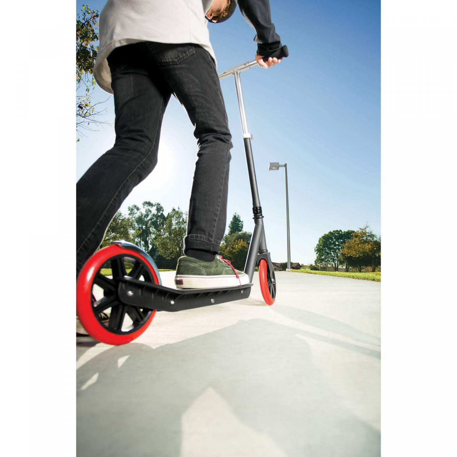 Razor Carbon Lux Kick Scooter Black
