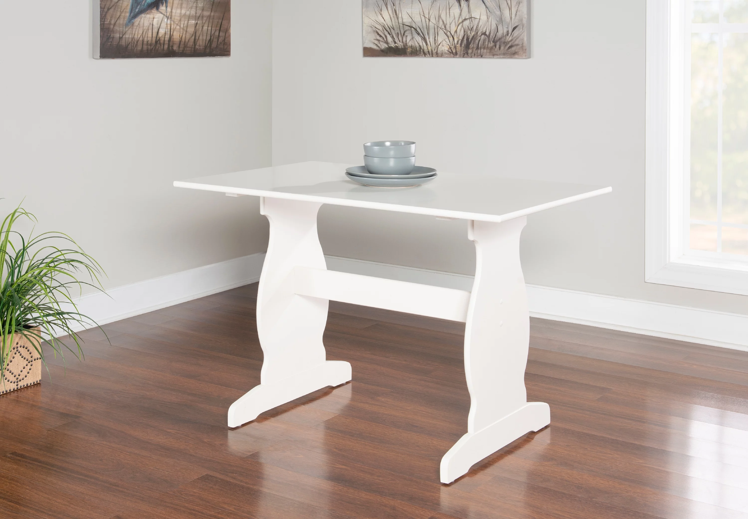 Linon Weston Corner Dining Breakfast Nook with Table and Bench, Seats 5-6, White Finish with Coffee Patterned Fabric