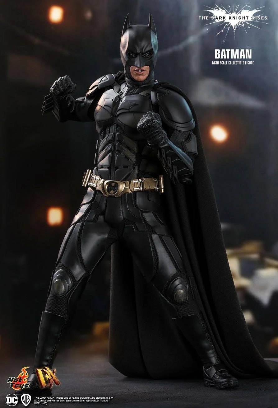 The Dark Knight Rises Batman Sixth Scale Figure (PREORDER)