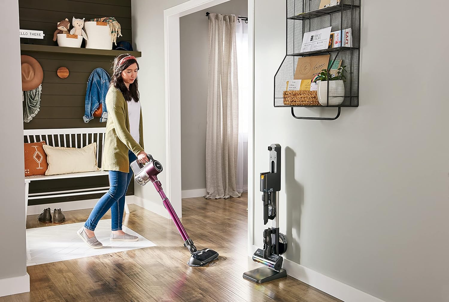 LG CordZero Cordless Stick Vacuum Cleaner, Hard Floor, Carpet, Wet Mop, Car, Powerful Suction, High-Capacity Dust Bin, Extra Battery, Up to 120 Min, Lightweight, A929KVM