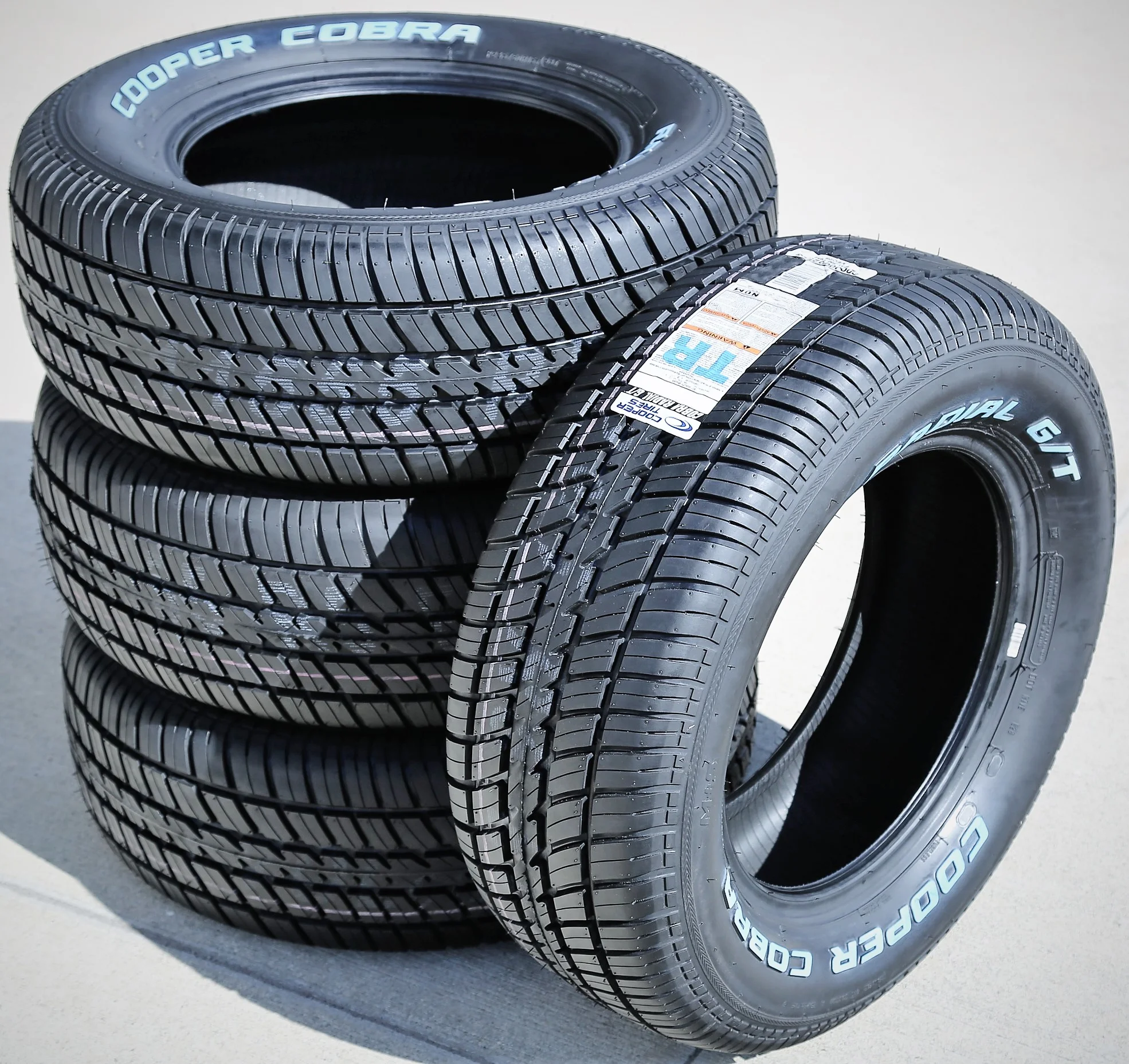 Set of 4 (FOUR) Cooper Cobra Radial G/T 255/70R15 108T A/S All Season Tires Fits: 1975-76 Chevrolet Corvette Stingray. 1992-94 Dodge B250 Base