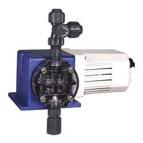 Pulsafeeder Chem-Tech Series 100 Metering Pump, 30 GPD @ 100 psi, 230 VAC, (Manual Control)
