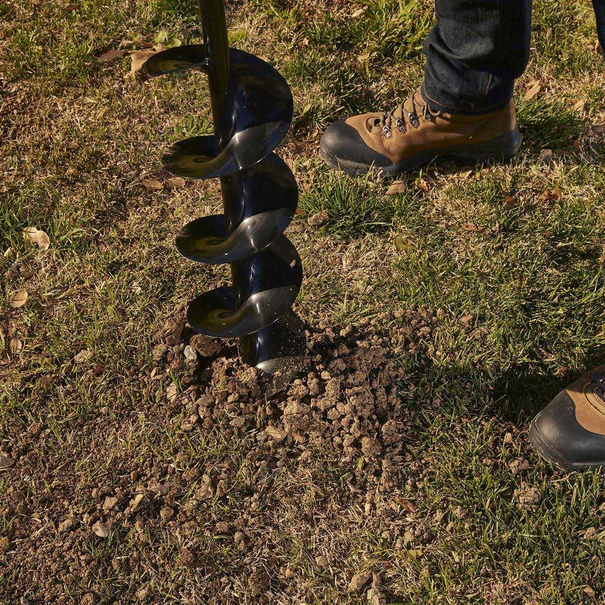Predator Gas Powered Earth Auger
