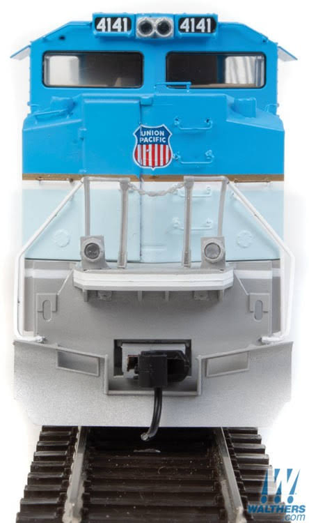 Walthers Mainline HO 910-9854 EMD SD70ACe, Union Pacific George H. W. Bush #4141
