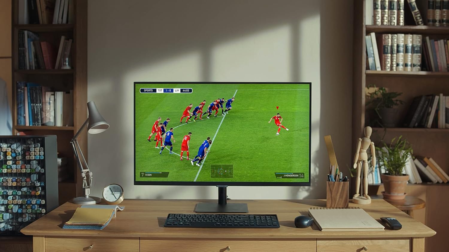 SAMSUNG 32-inch 4K UHD Smart Monitor with Adaptive Picture, Ultrawide Game View, Built-In Speakers, Remote, HDMI, USB-C, 2021 Model LS32AM702UNXZA, Black