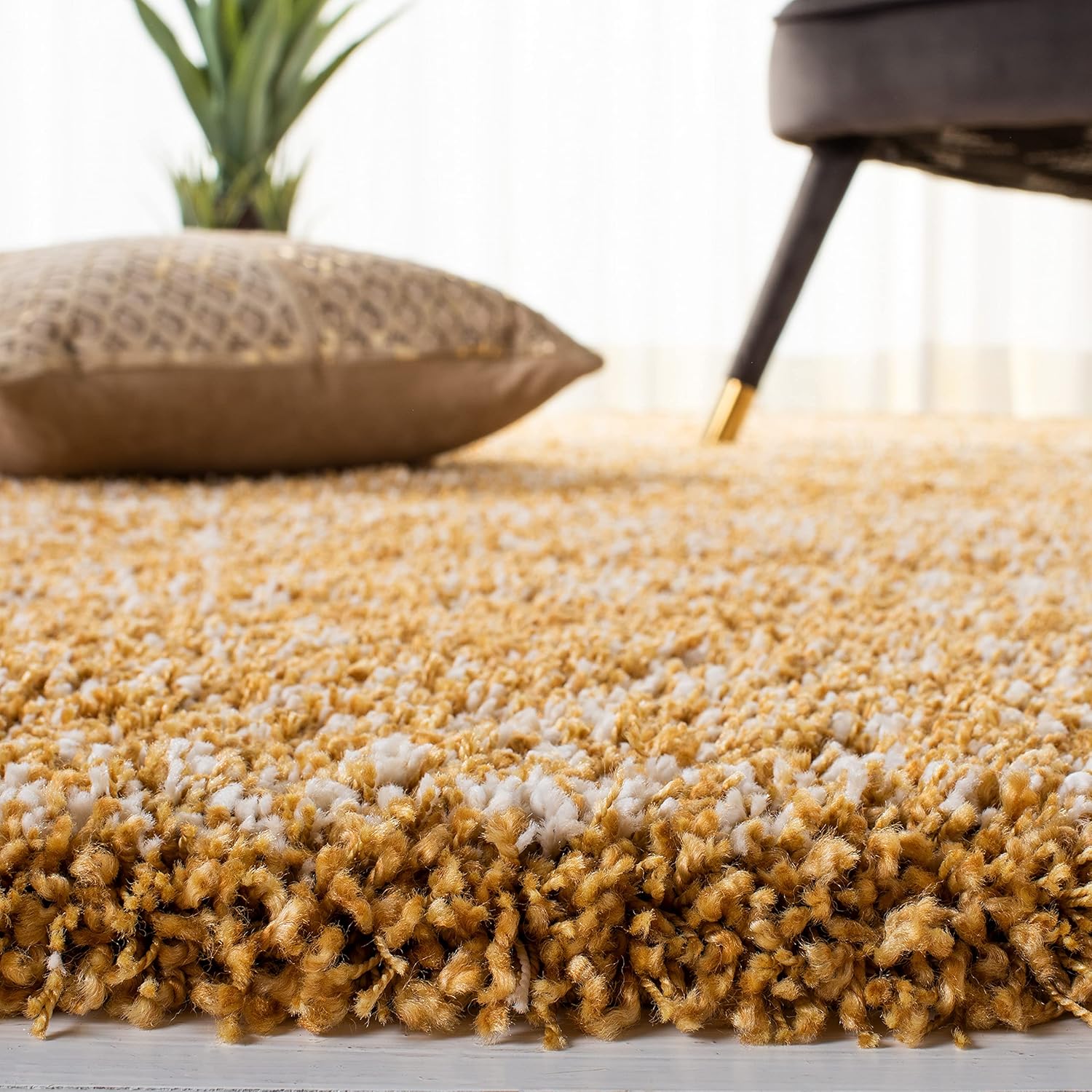 Safavieh Hudson Shag Collection Area Rug - 8' x 10', Gold & Ivory, Modern Abstract Design, Non-Shedding & Easy Care, 2-inch Thick Ideal for High Traffic Areas in Living Room, Bedroom (SGH295D)