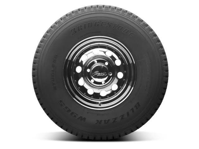 Bridgestone Blizzak W965 Tire (LT265/75R16 Q)