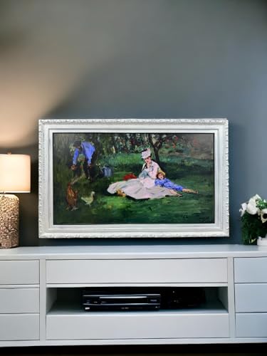 TV frame for Samsung The Frame TV, fits 32,43, and 50 inch TVS. Distressed White Finish (not for use with other models) Handmade wood ornate TV Frame