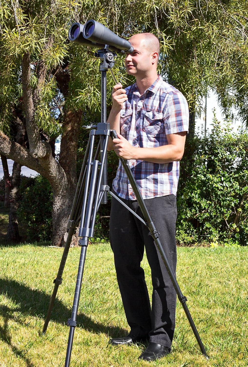 Orion 20x80 Astronomical Binocular & XHD Tripod Bundle