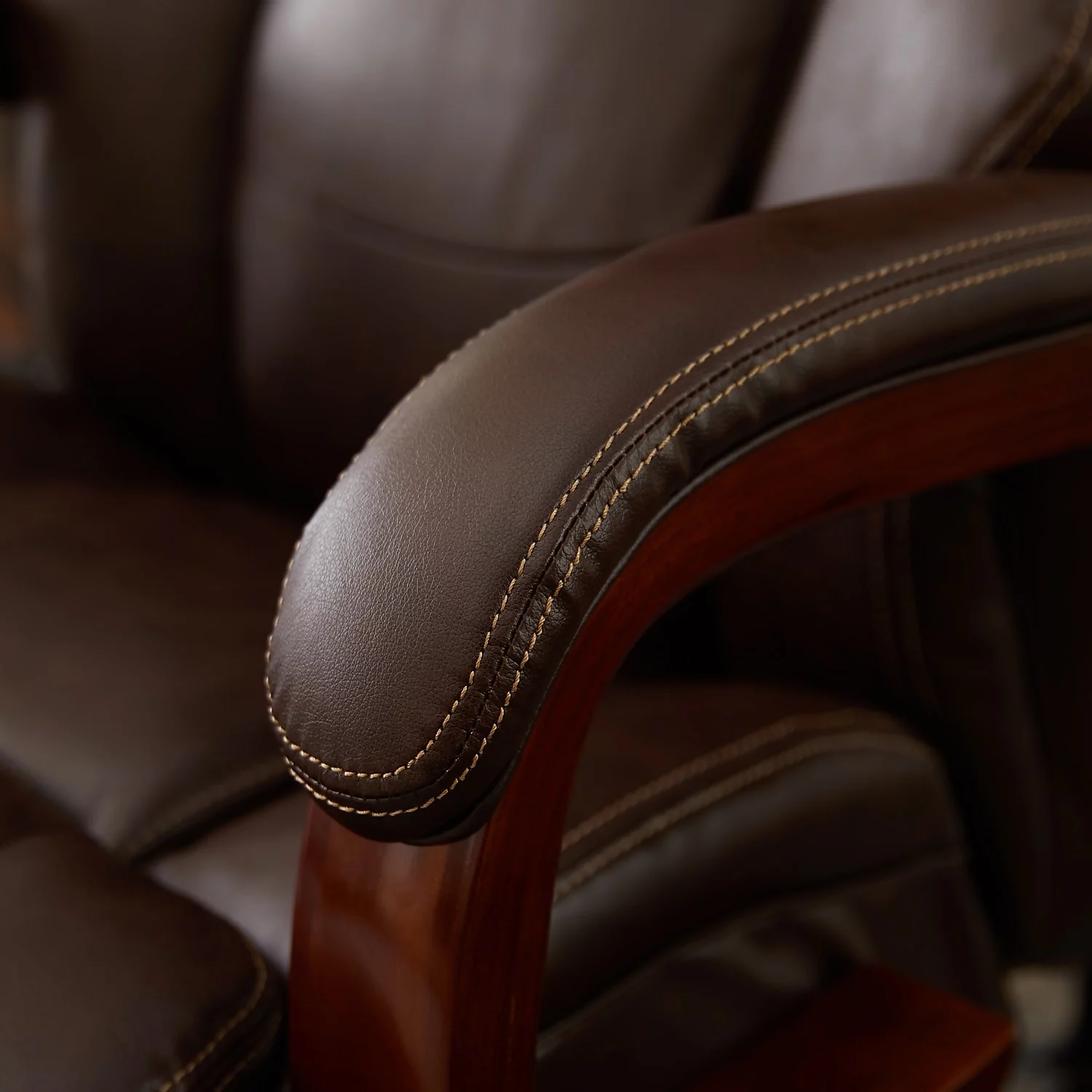 La-Z-Boy Fairmont Ergonomic Faux Leather Executive Big & Tall Chair 400 lb. Capacity Biscuit Brown