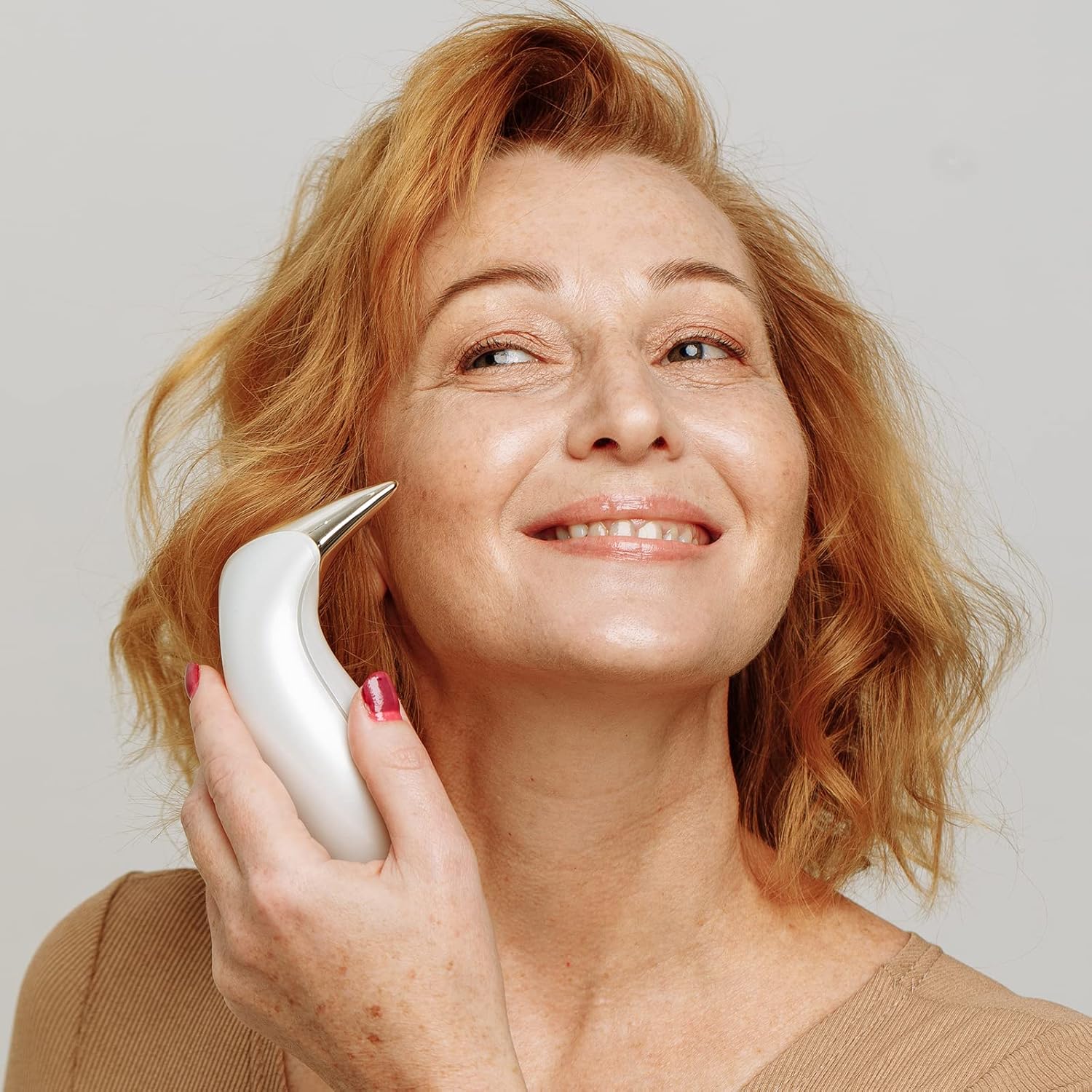 L&L SKIN Facial Massager, Face Neck Lifting Massage Device with Hot & Cold Modes for Wrinkles