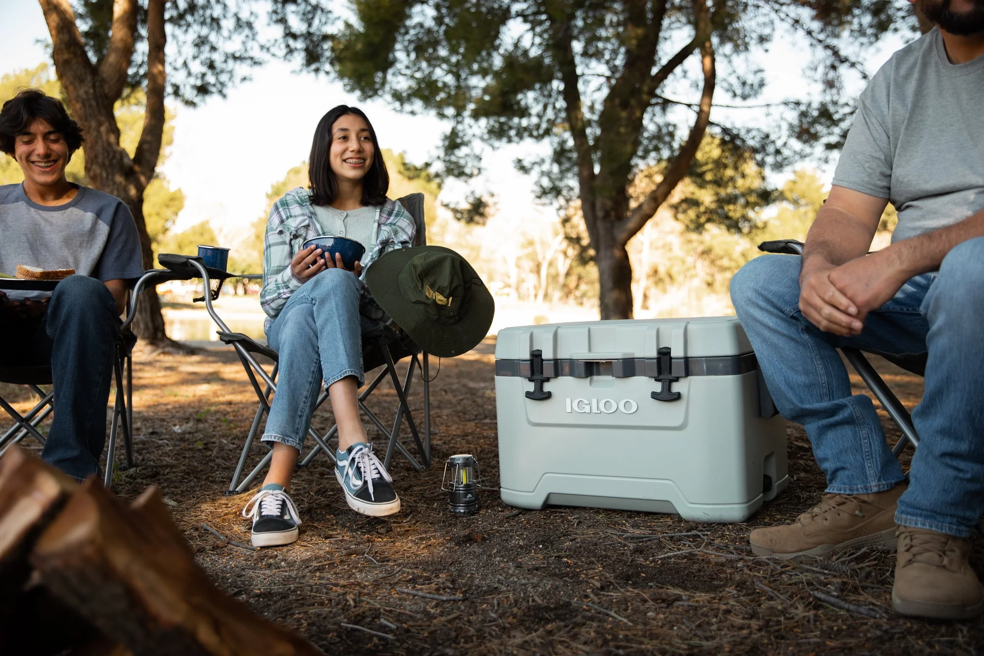 Igloo Overland 50 QT Ice Chest Cooler, Green