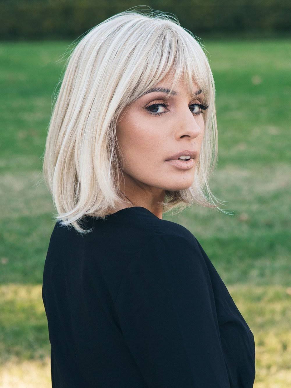 Paige Petite by Envy - Synthetic Wig (Mono Part)