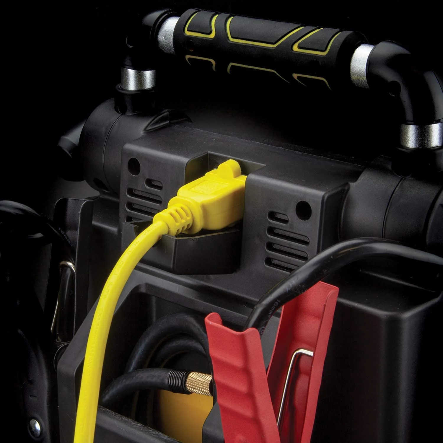 Braun Stanley J7C09D Digital Portable Power Station Jump Starter: 1400/700 Instant Amps, 120 PSI Air Compressor, 3.1A USB Ports, Battery Clamps