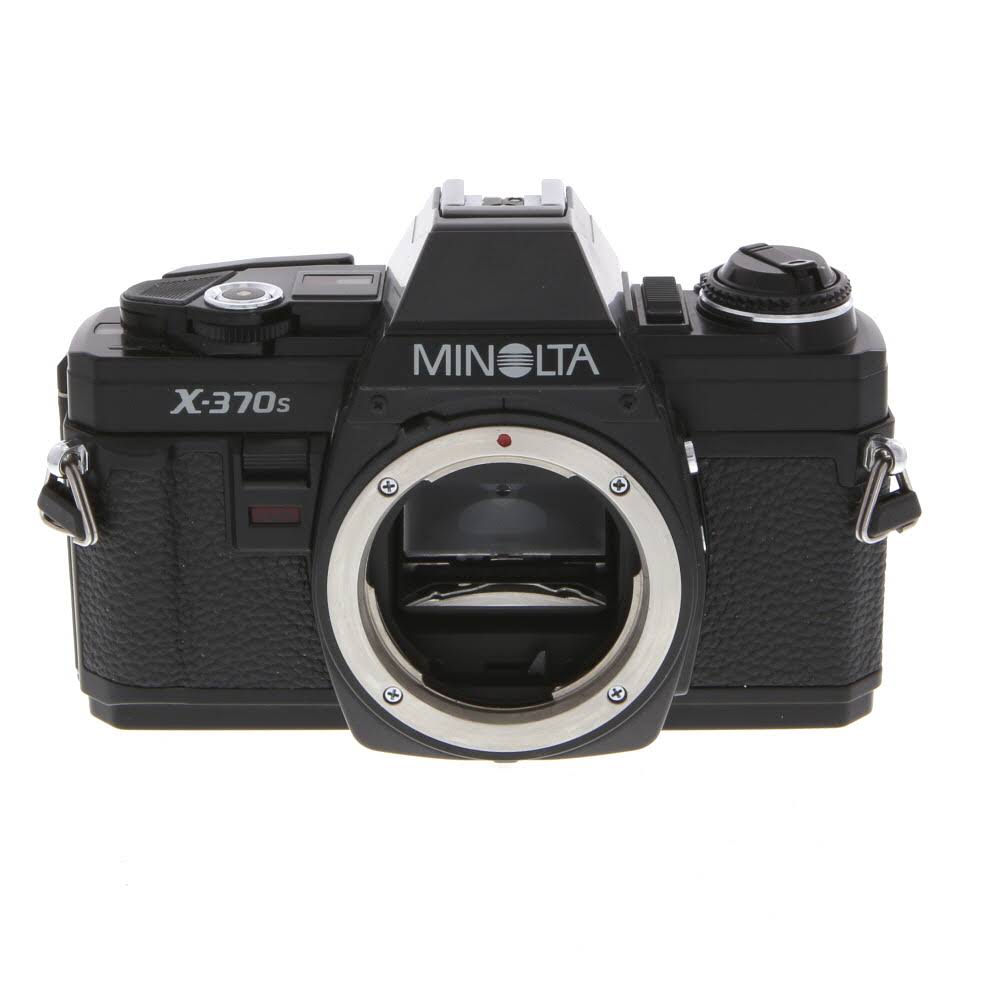 Minolta X-370s - SLR camera - 35mm - body only
