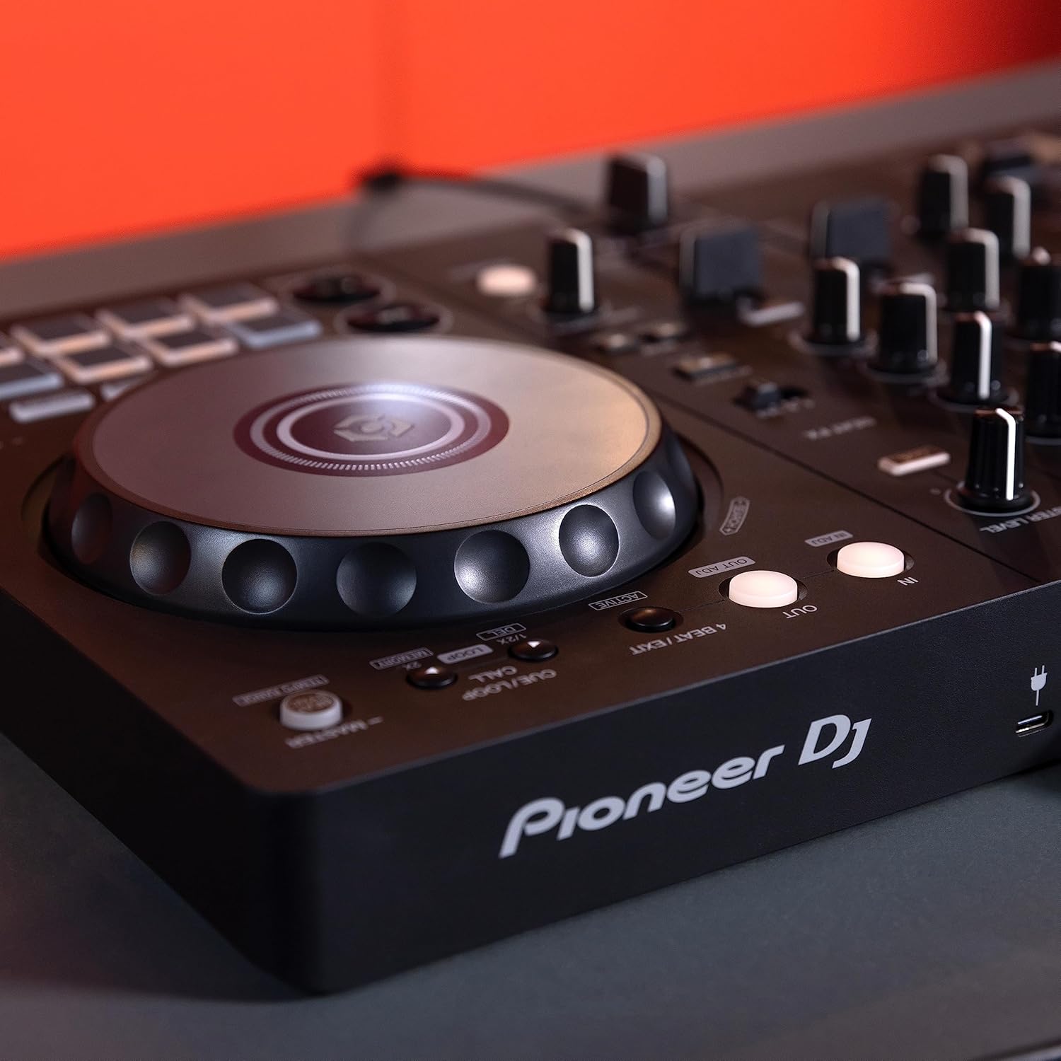 Pioneer DJ DDJ-FLX4 2-deck rekordbox and Serato DJ Controller
