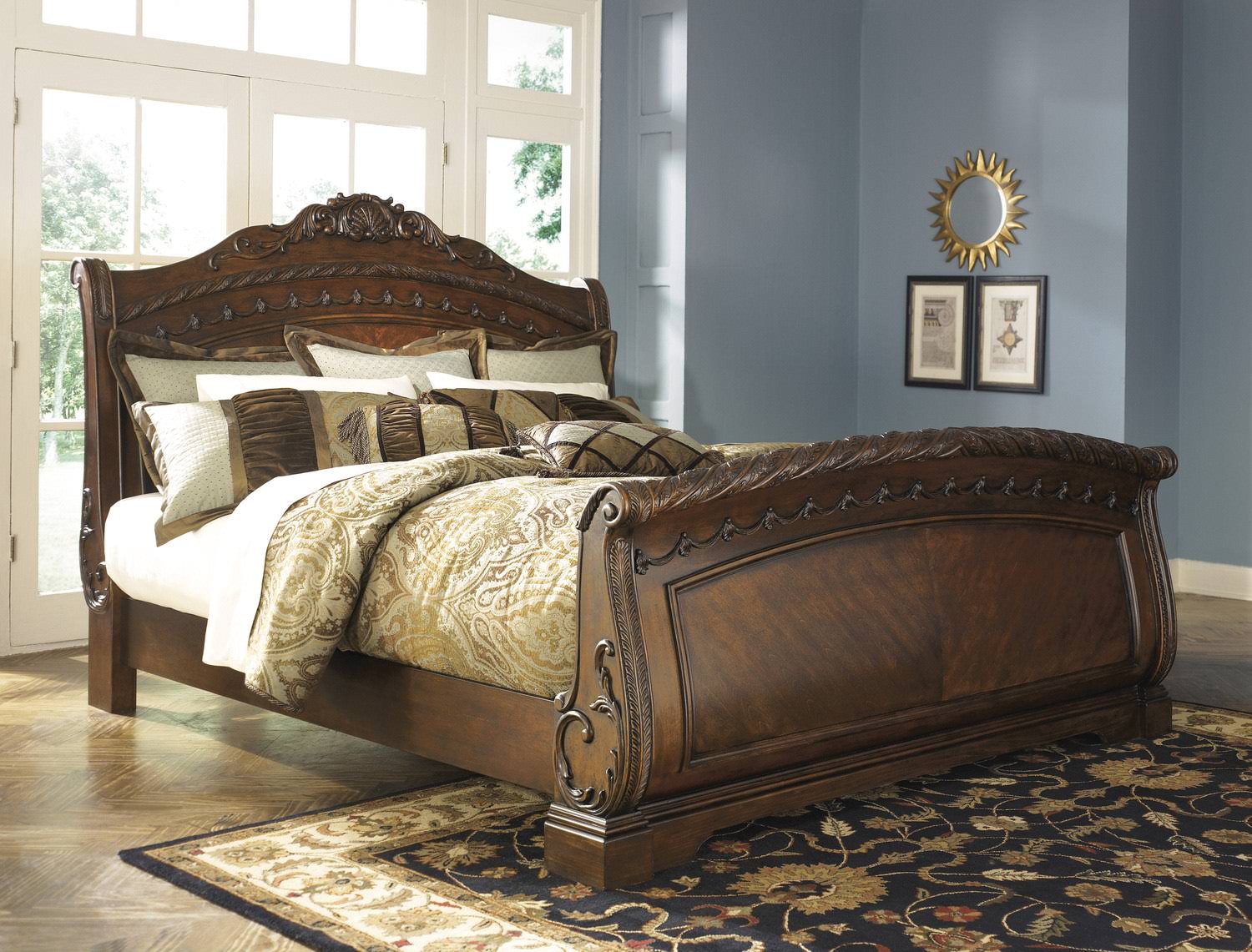 Ashley North Shore King/California King Sleigh Footboard