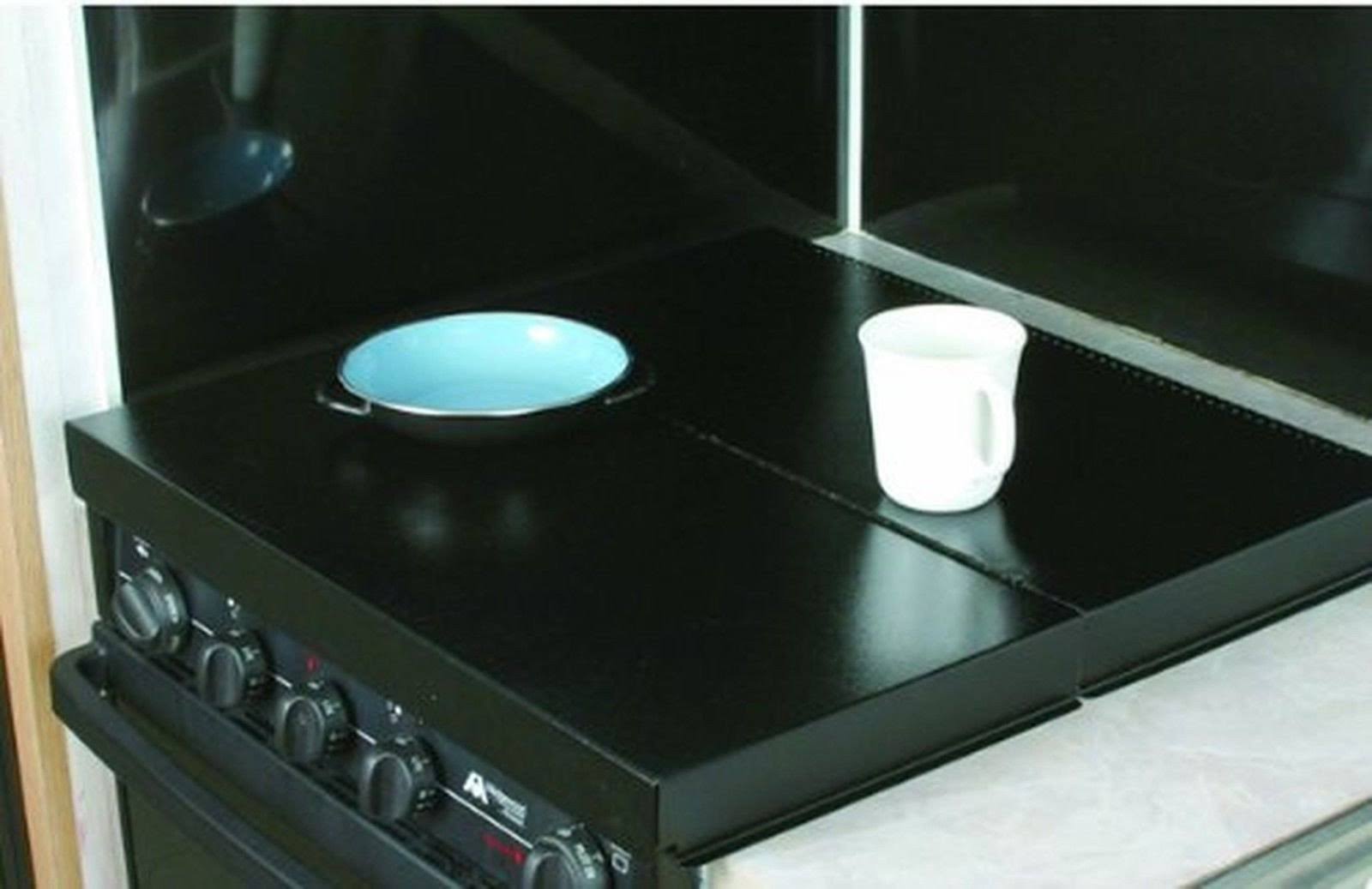 Camco 43554 - Universal Fit Black Stove Top Cover