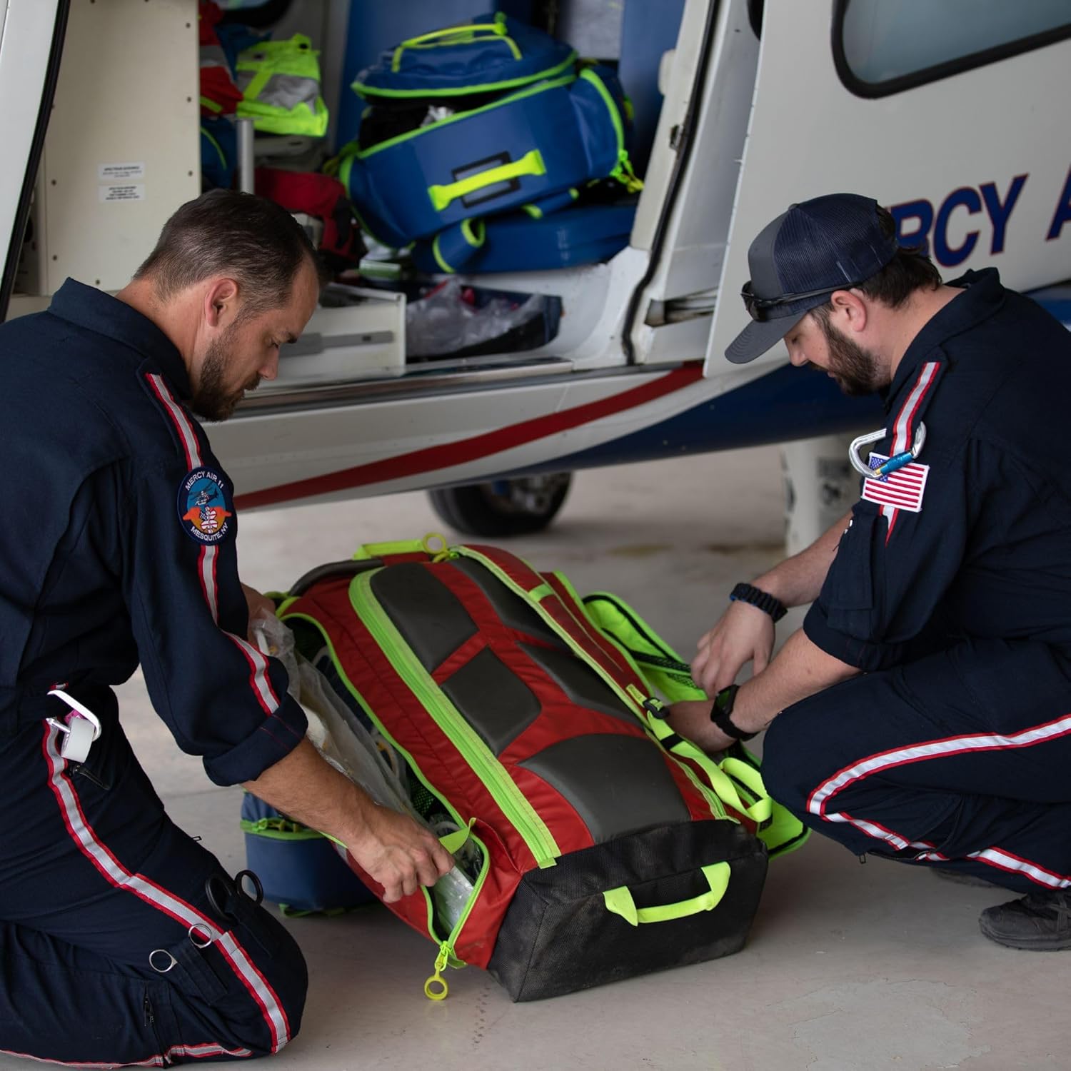 Statpacks Classic G3 Responder Green, Large ALS, BLS, Medic Backpack for EMS, Firefighters, and Healthcare Professionals