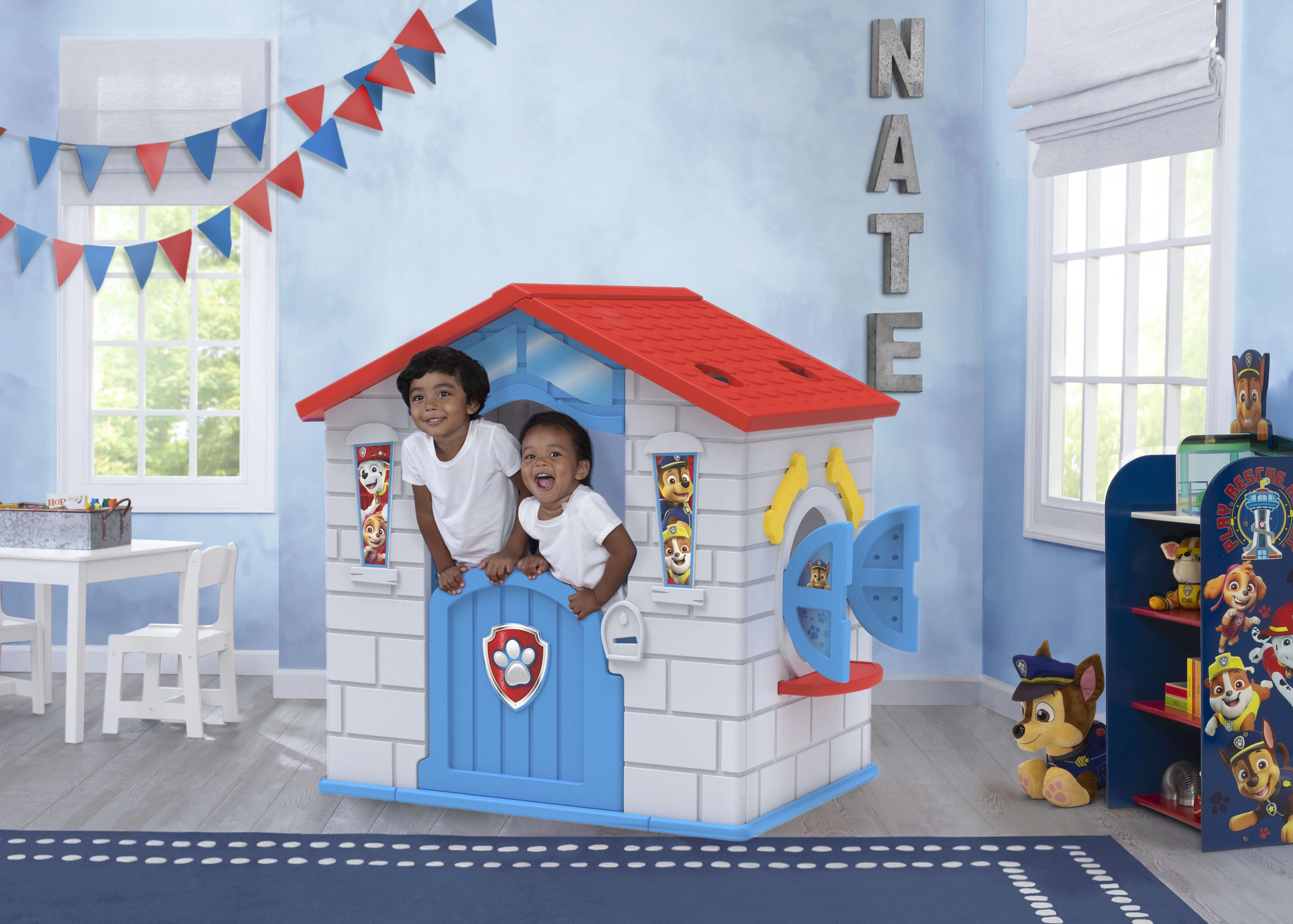 Nick Jr. PAW Patrol Plastic Indoor,Outdoor Playhouse with Easy Assembly