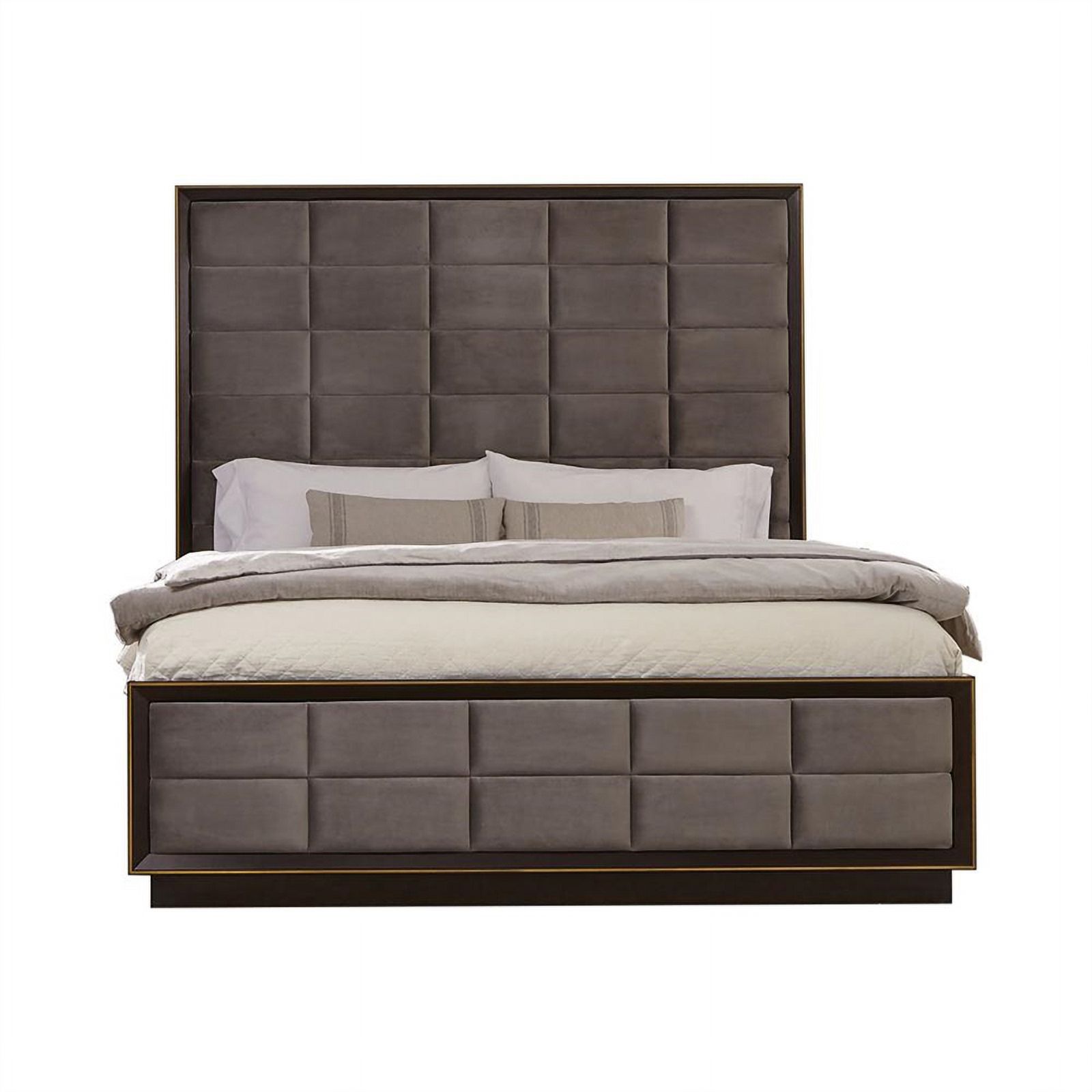 Pemberly Row 4-piece Wood California King Panel Bedroom Set in Brown and Gray