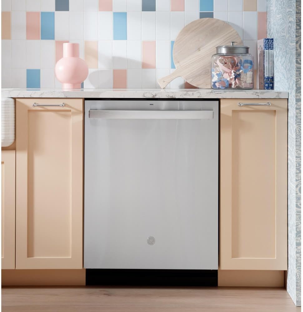 GE GDT650SYVFS 47 dBA Stainless Steel Top Control Dishwasher