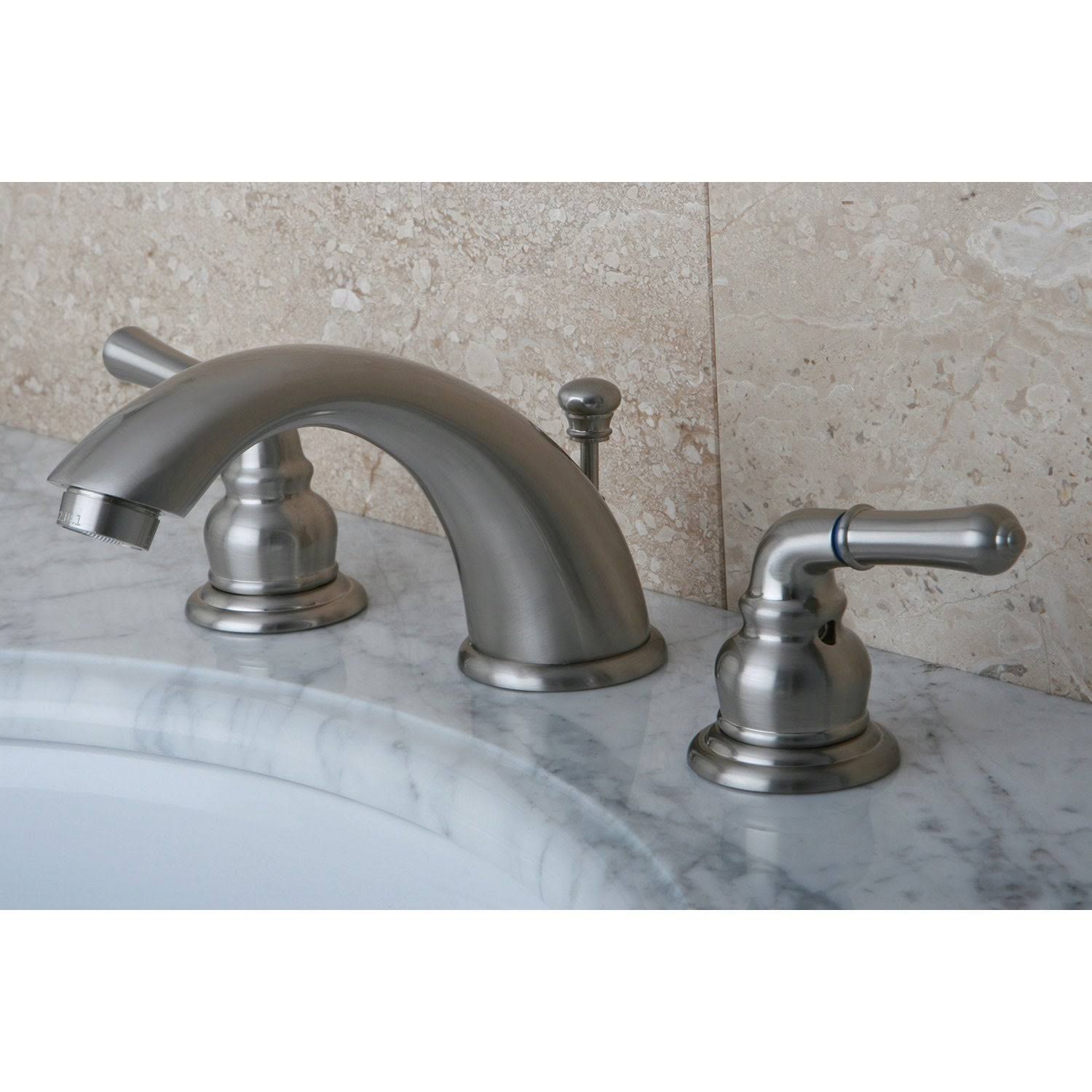 Magellan 8 in. Widespread Bathroom Faucet - Polished Chrome/Polished Brass QKB964