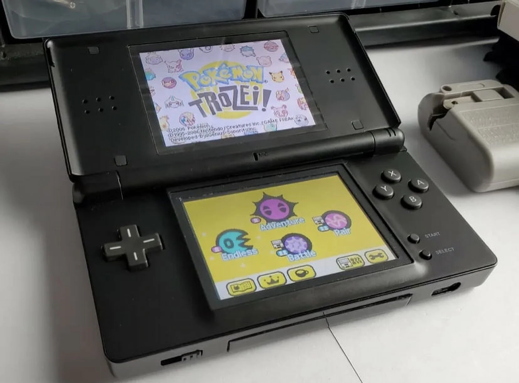 Nintendo DS lite Special Edition Pokemon Dialga & Palkia Console