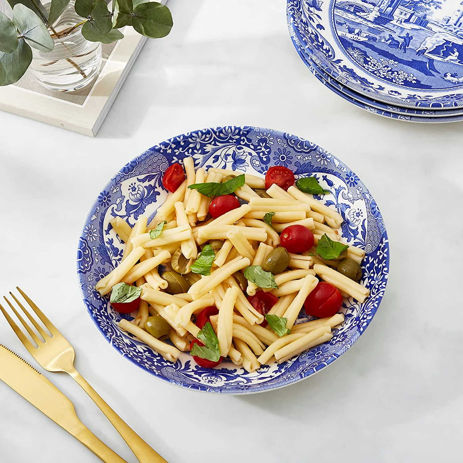 Spode Blue Italian Pasta Bowl Set of 4, 9-Inch Salad, Pasta, and Soup Serving Bowl, Round, Wide, and Shallow Bowl, Microwave Safe Plate Dishwasher Safe