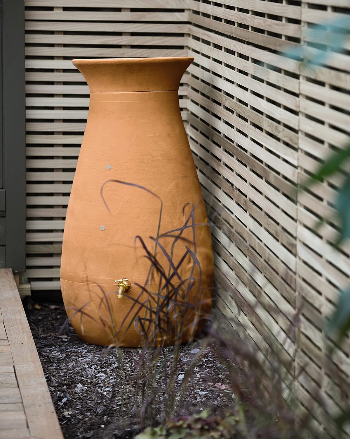 Gardener's Supply Company 65 Gallon Rainwater Collection Urn | Rain Barrel Storage for Rainwater | Eco Friendly Outdoor Rain Catcher & Container | Hose Included | Brass Spigot | Removable Top