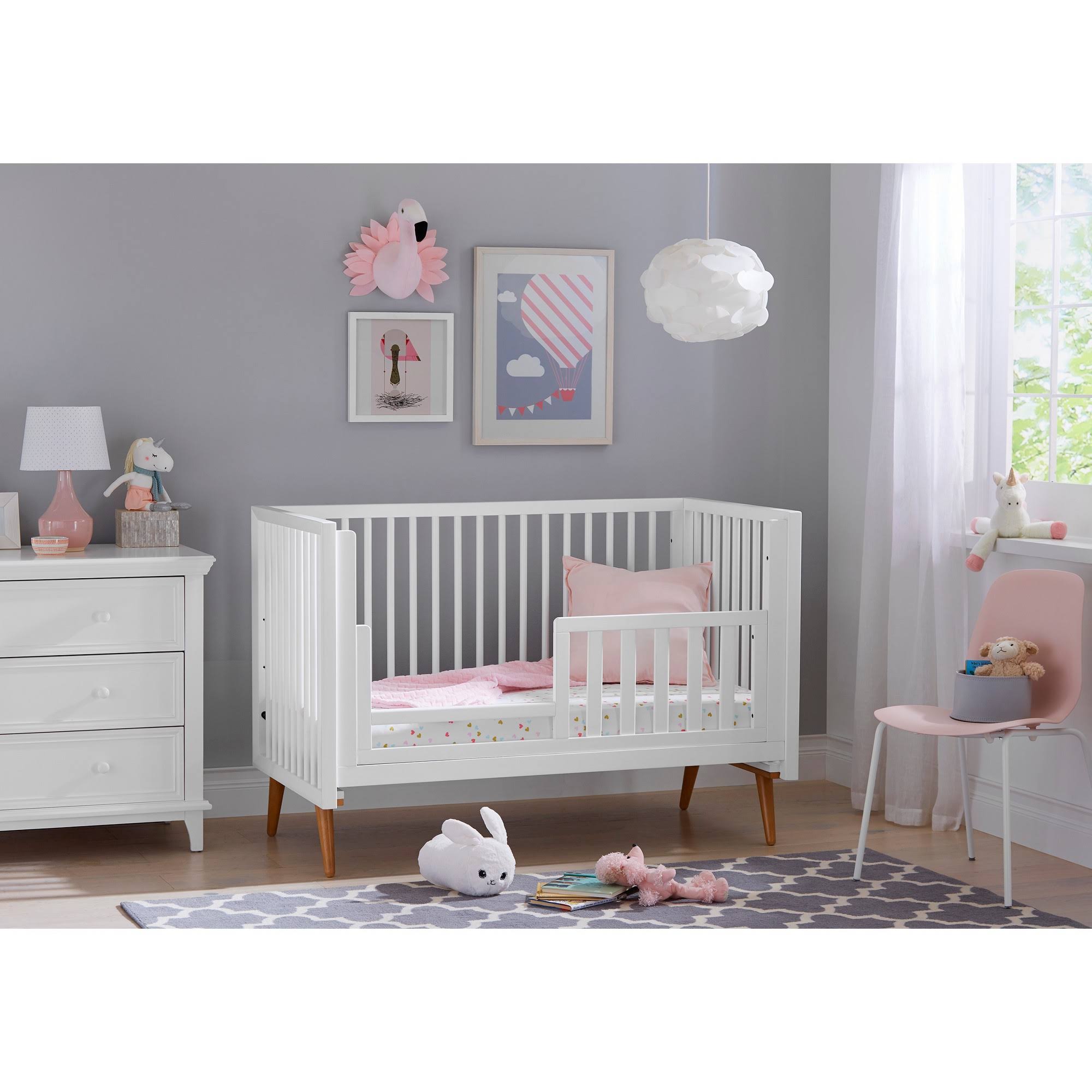 Kolcraft Roscoe 3-in-1 Convertible Crib - White
