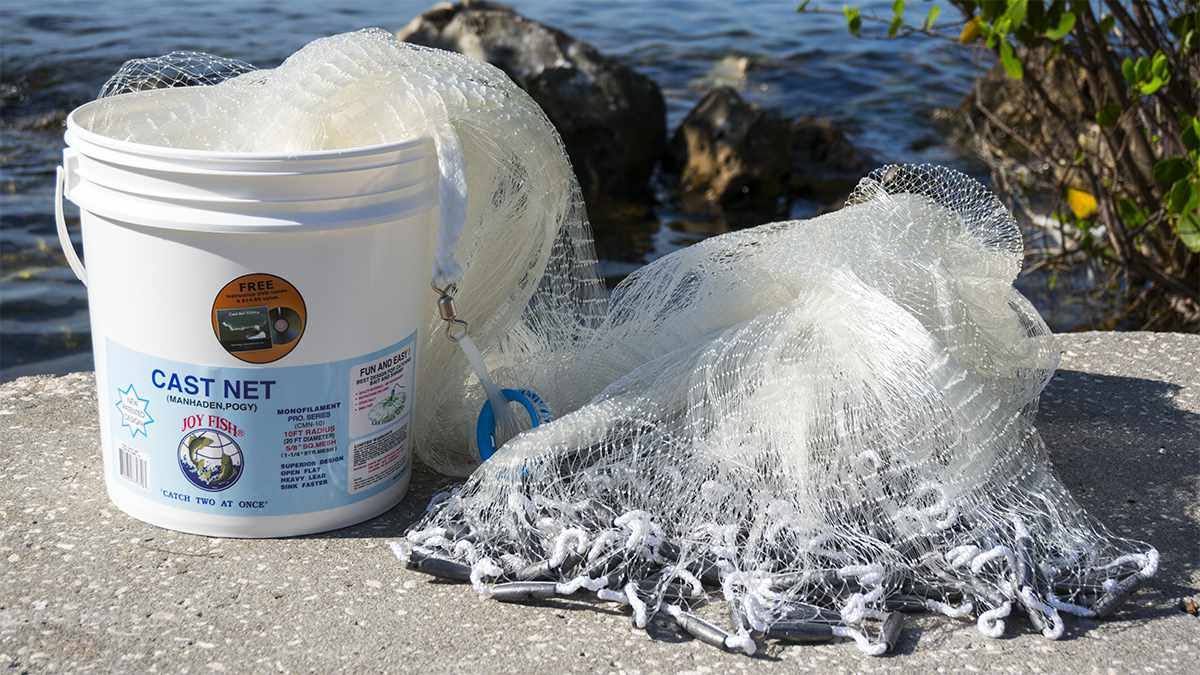 Joy Fish Menhaden Cast Nets CMN-9, 9 ft. Radius, 5/8x22 Sq. Mesh