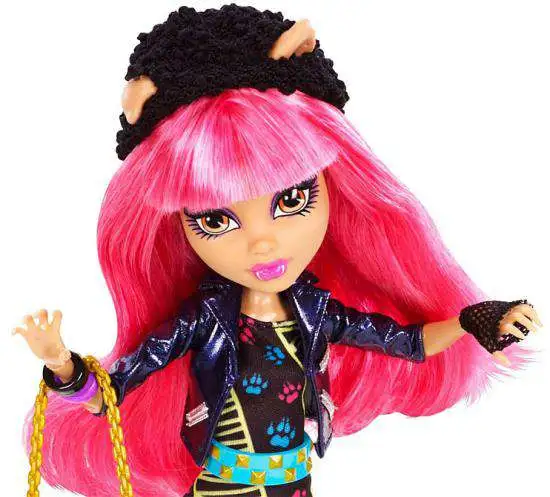 Monster High 13 Wishes Howleen Wolf 10.5-Inch Doll