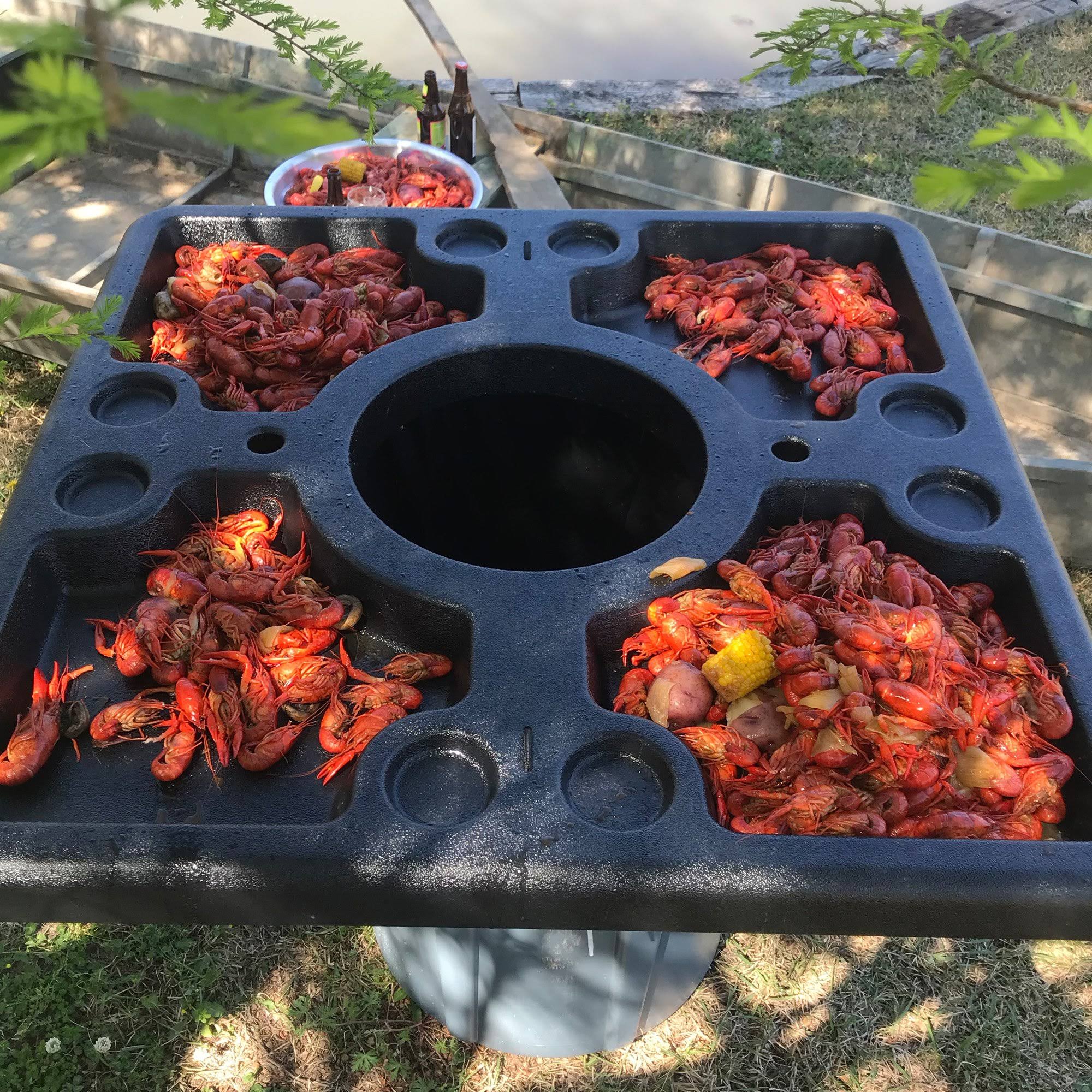 Bayou Classic 300-444 Seafood u0026 Event Table