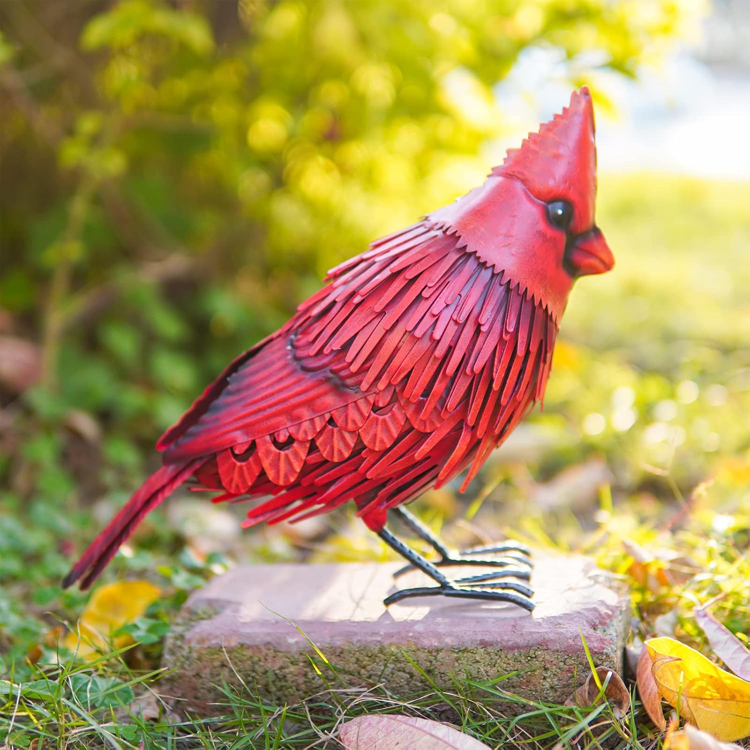 Metal Cardinal Garden Decor Outdoor, Creative Large Red Bird Statue Yard Ornament, Cardinal Garden Decorations Yard Art for Patio Lawn Pathway Courtyard Vacation Holiday Collectible