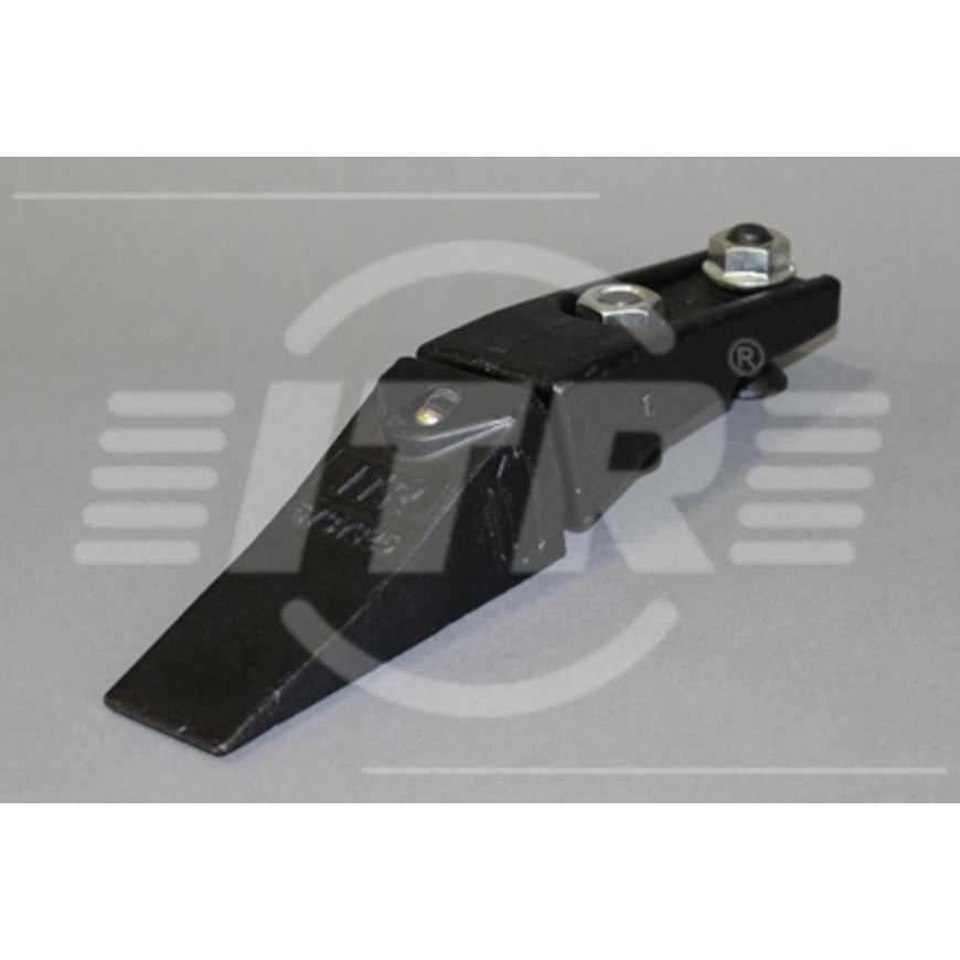 Titan Attachments 7 Bucket Teeth Assembly 6737322y Bobcat Style Bolt on Flush Mount Pin Skid Steer - Shop Hardware Tools Online Store