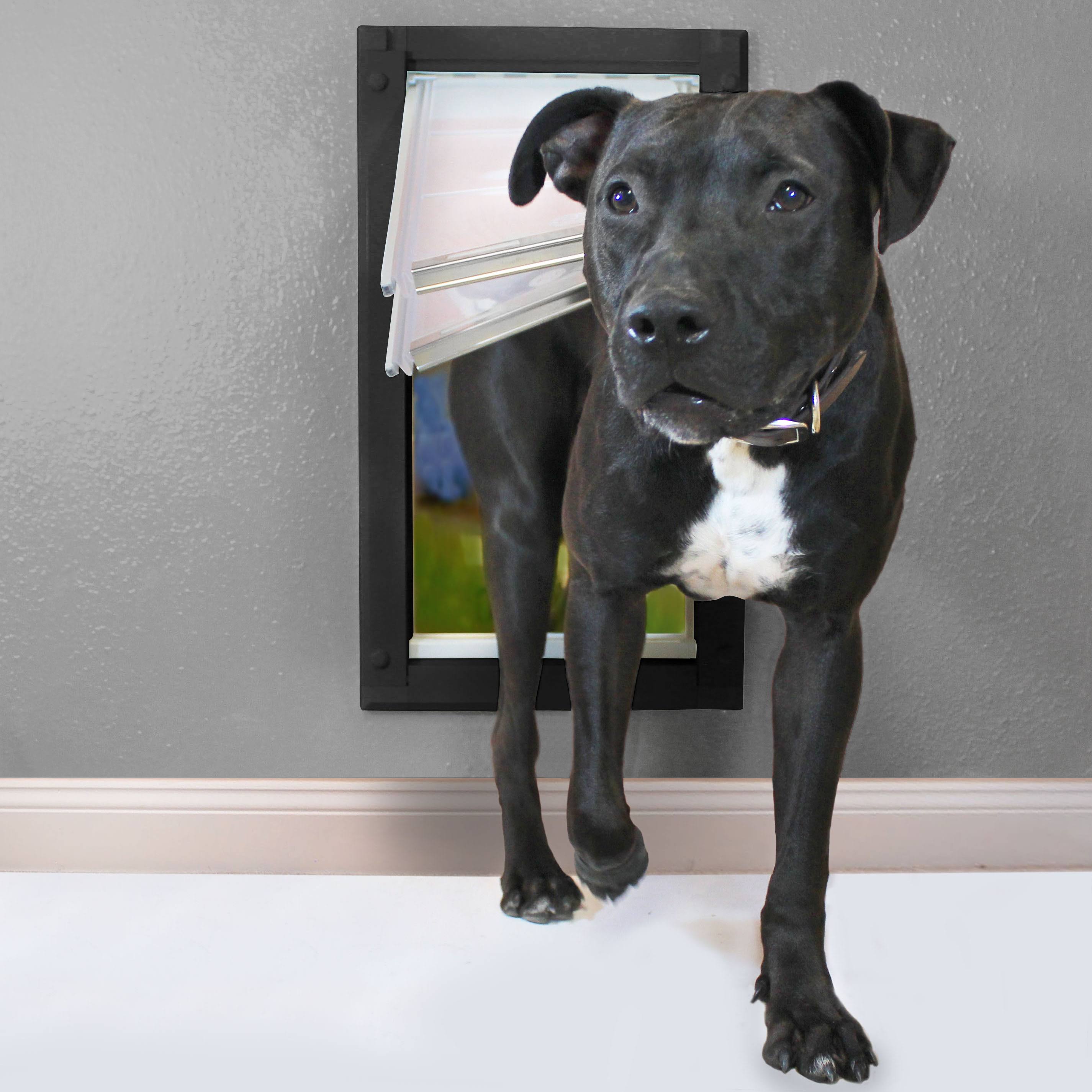 Endura Flap Wall Mount Pet Door Medium / Single Flap / Black