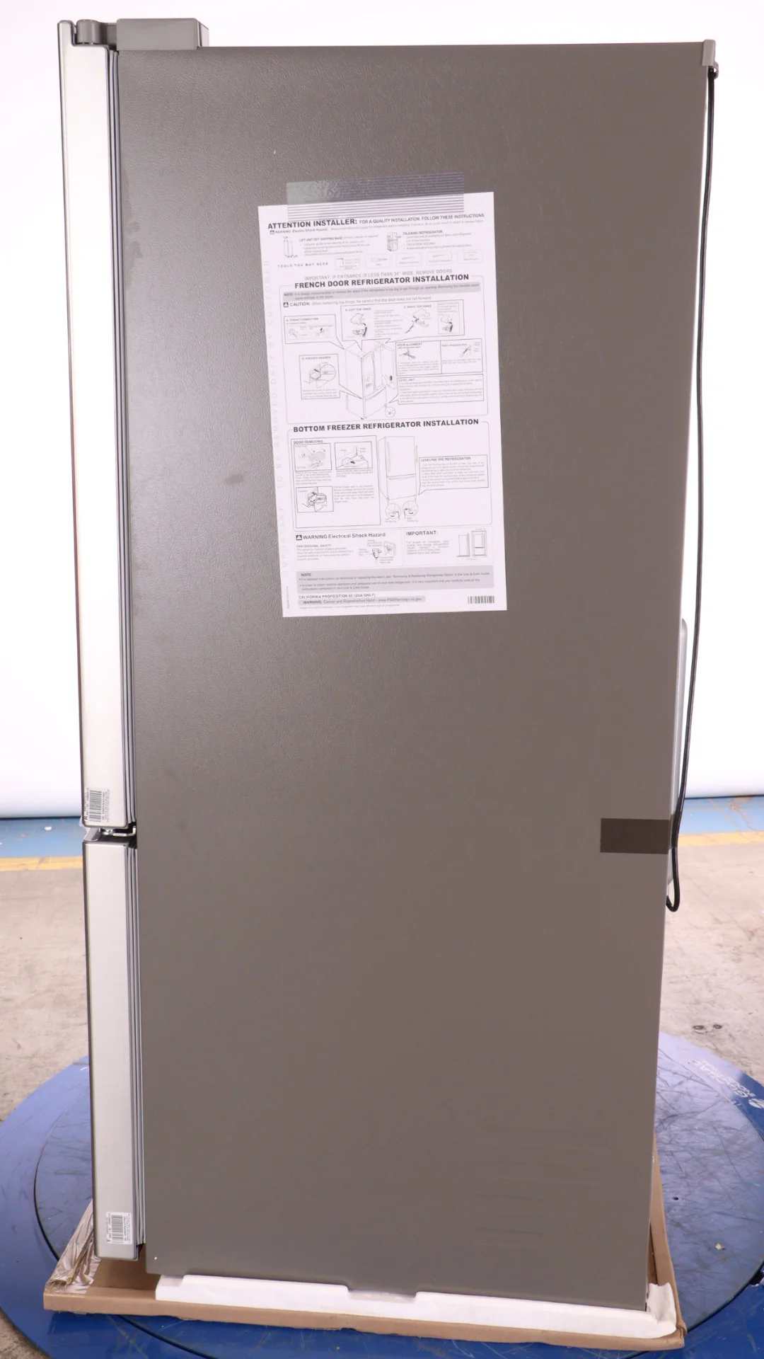 LG 33 IN. 26 CU. FT. SMUDGE-RESISTANT STAINLESS STEEL TWO-DOOR BOTTOM FREEZER DRAWER REFRIGERATOR WI