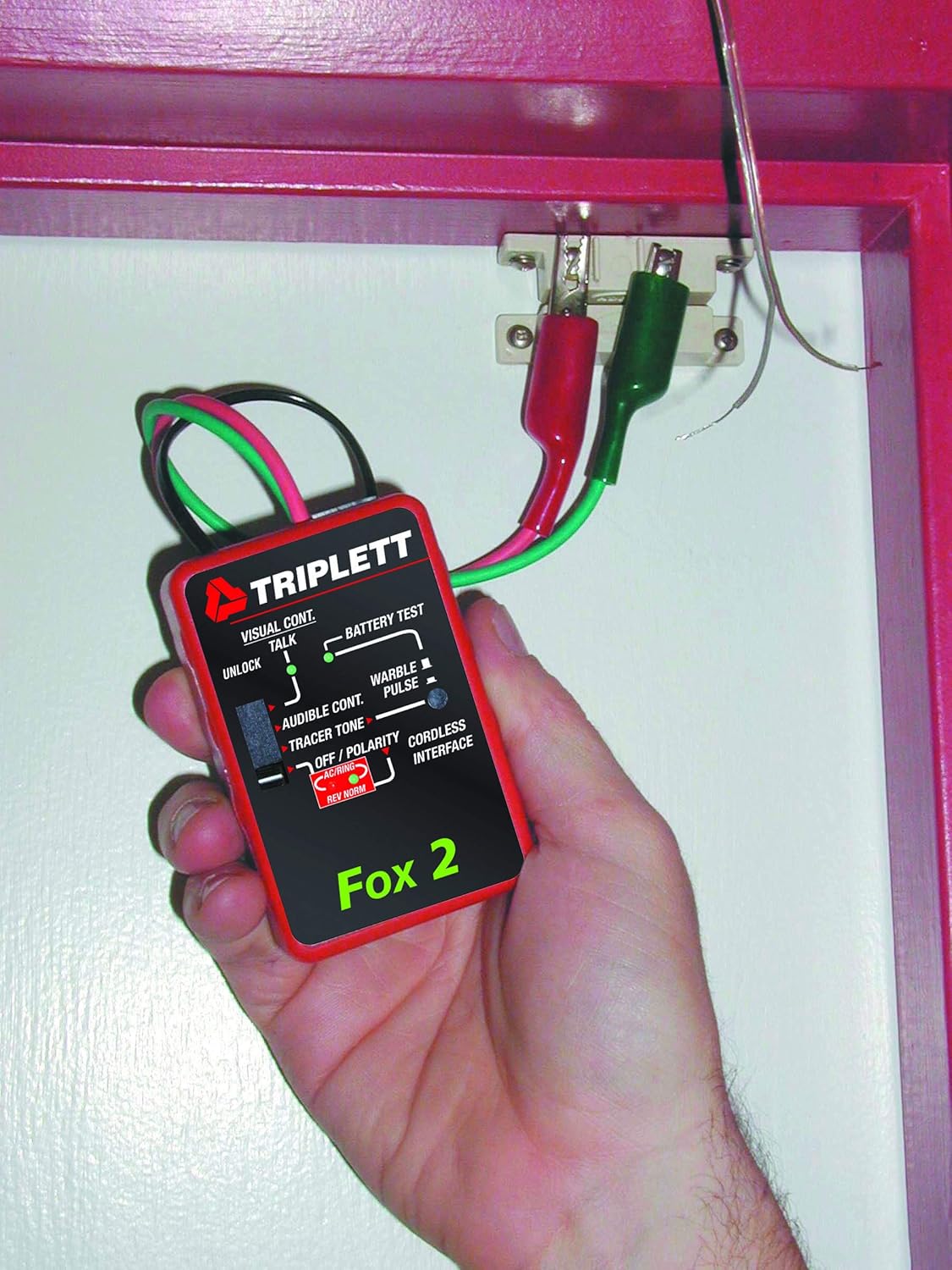 Triplett Fox & Hound Premium Tone and Probe Wire Tracing Kit Generates Multiple Tones with Adjustable Sensitivity for Electrical Wire, LAN Cable, Telephone, and More (3399)