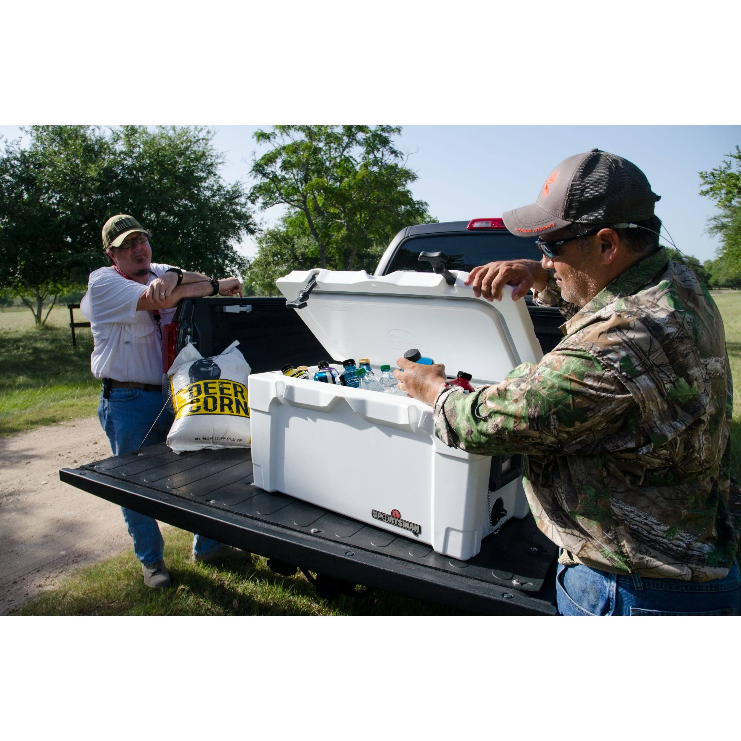 Igloo Cooler 55-Quart Plastic Marine Cooler