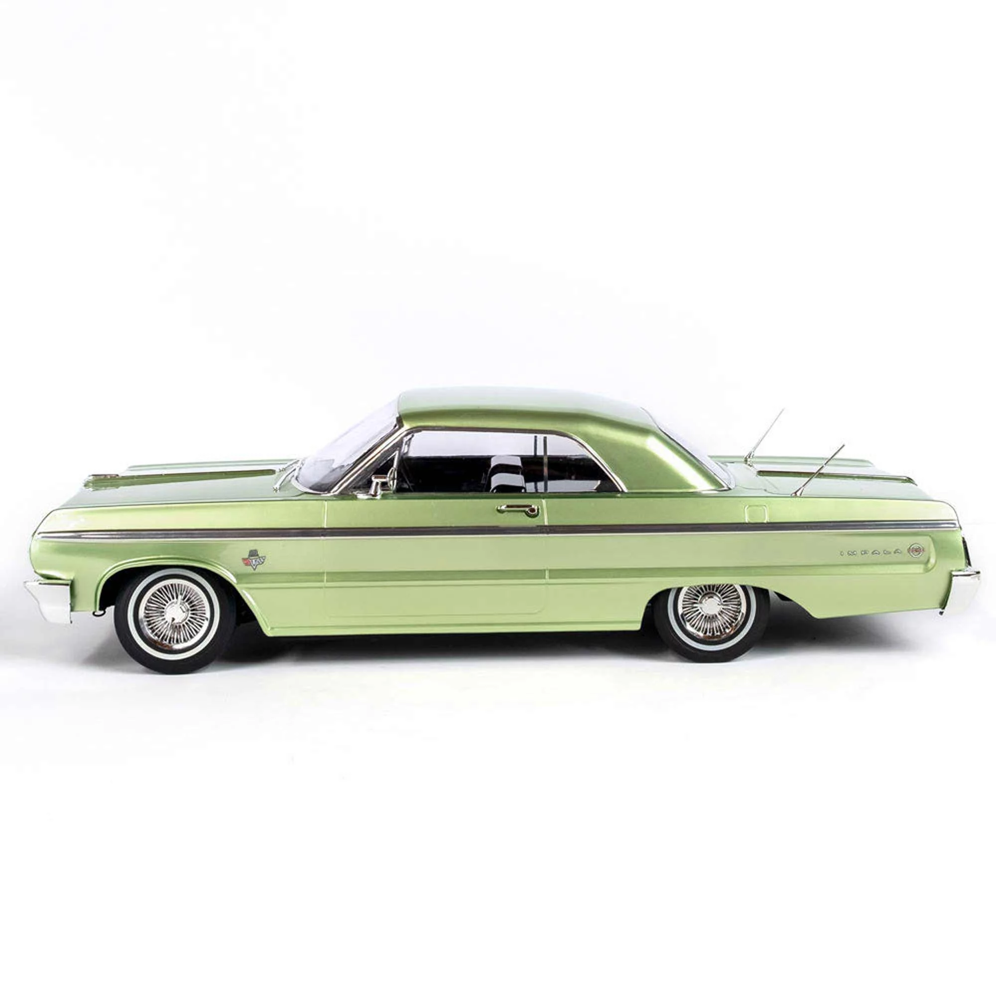 Redcat Racing 1/10 SixtyFour Chevrolet Impala Brushed 2 Wheel Drive Hopping Lowrider RTR Ready to Run Green RER14408 Cars Electric Kit Other