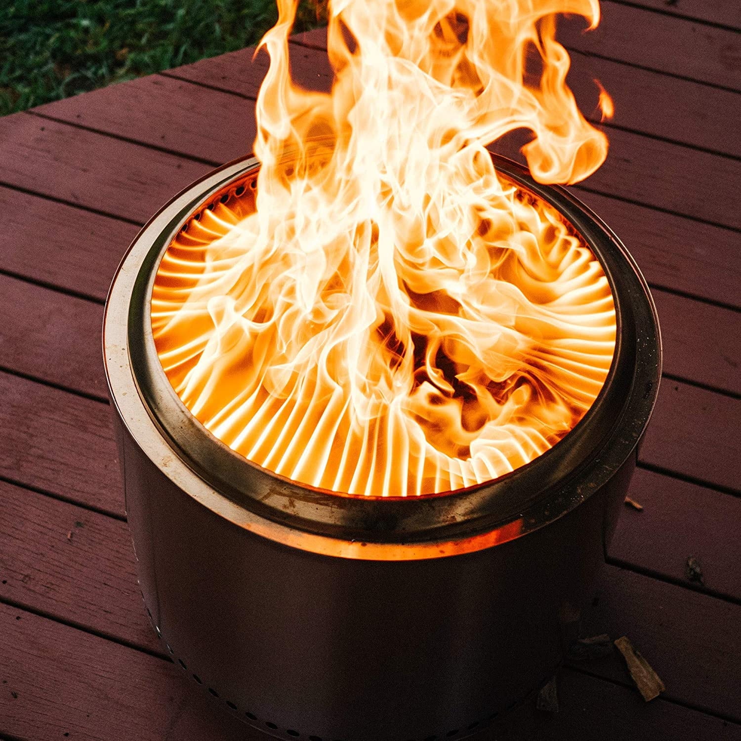 Solo Stove Ranger 2.0, Smokeless Fire Pit.