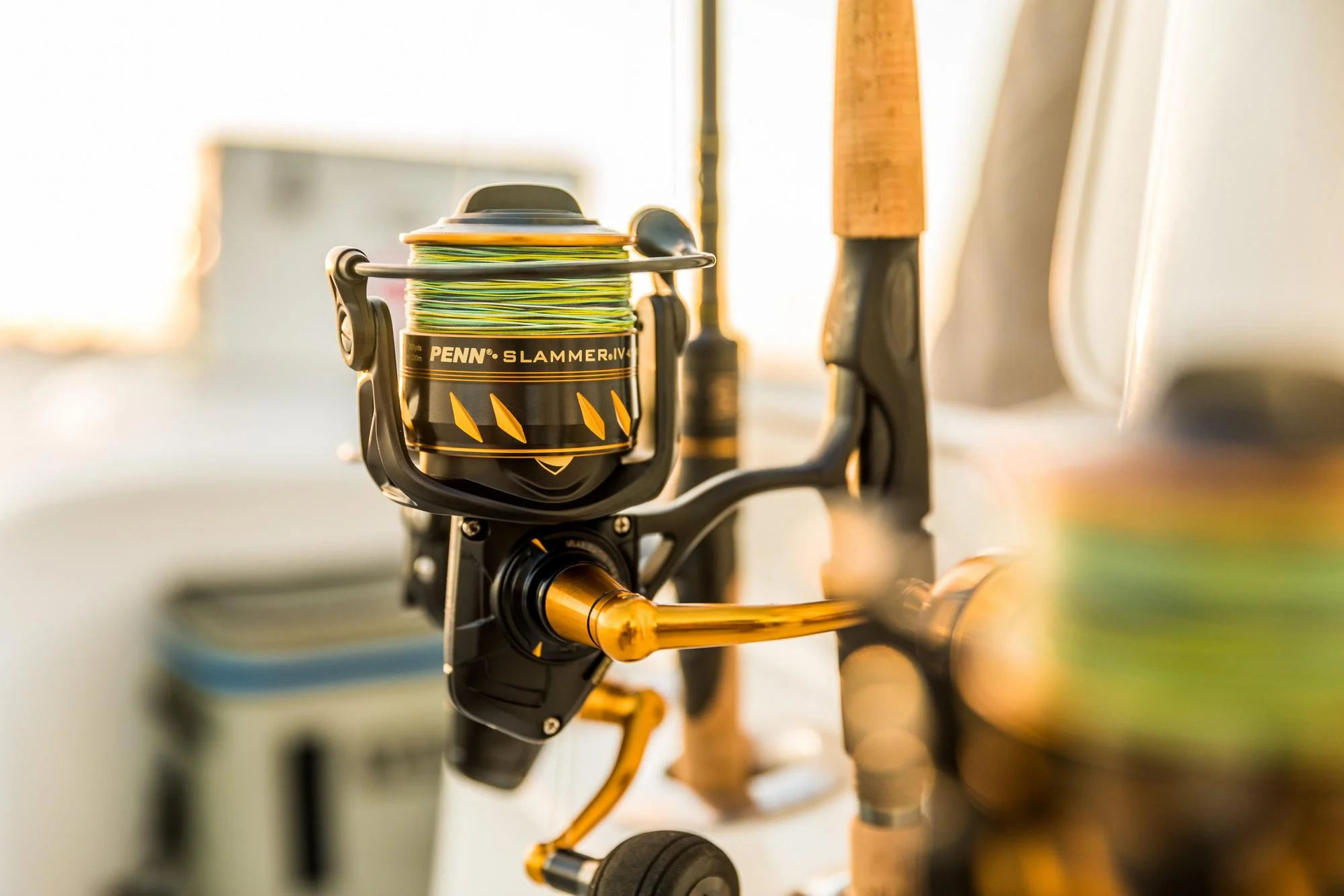 PENN Slammer IV Spinning Reel, Size 4500, 7.0:1 Gear Ratio