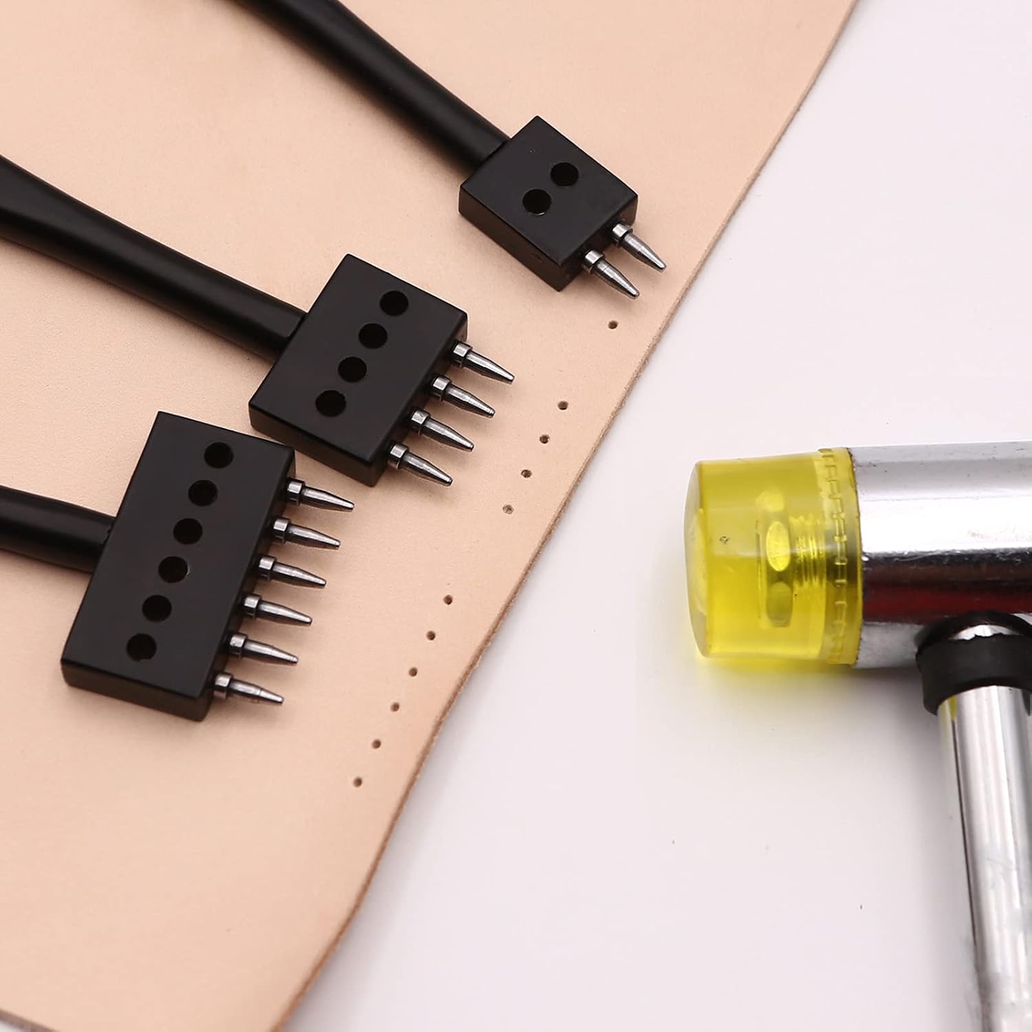N/C Leather Craft Tool Hole Punches 4MM 2/4/6 Prong Row Hole Puncher Tool for Belts Watch Bands of Suture Leather Working DIY.(Black)