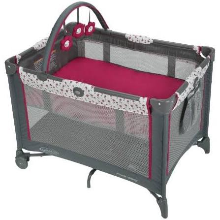 Graco Pack &n Play on The Go Playard with Bassinet, Fletcher