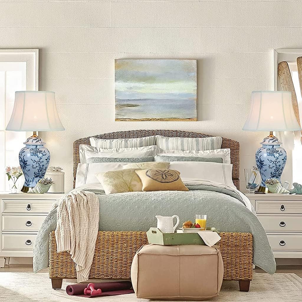 Hand-Painted Ceramic Desk Lamp Chinoiserie Branch Desk Lamp Blue & White Porcelain Lamp Body with Metal Base Bedside Nightstand Lamp for Bedroom Living Room Office College Bookcase