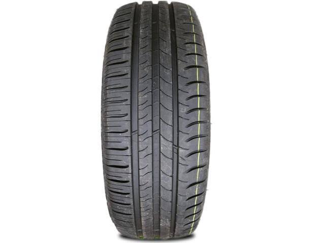 Michelin Energy Saver Passenger Tire 215/55R17 94H