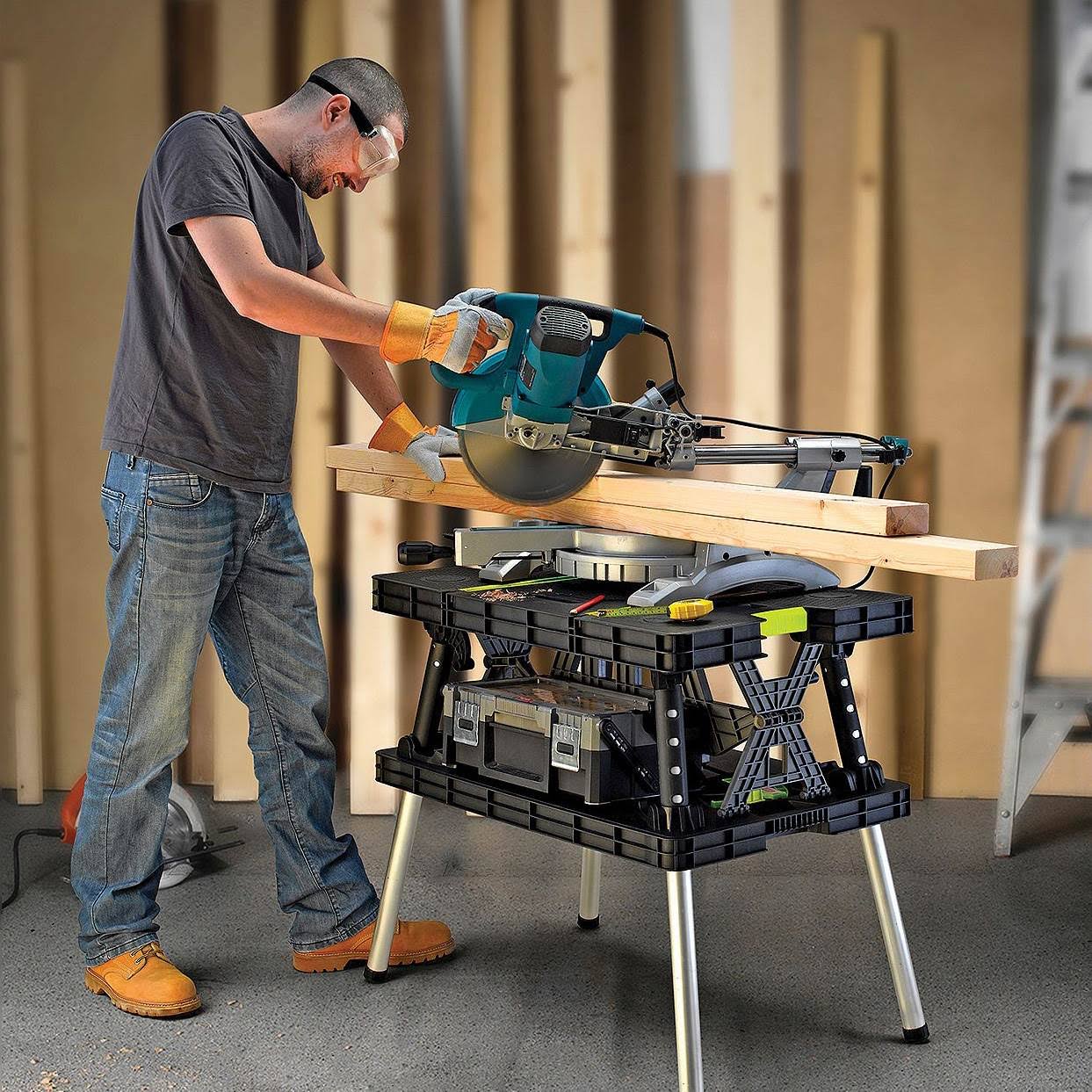 Keter Compact Work Table Portable Folding Garage Workbench with Clamps