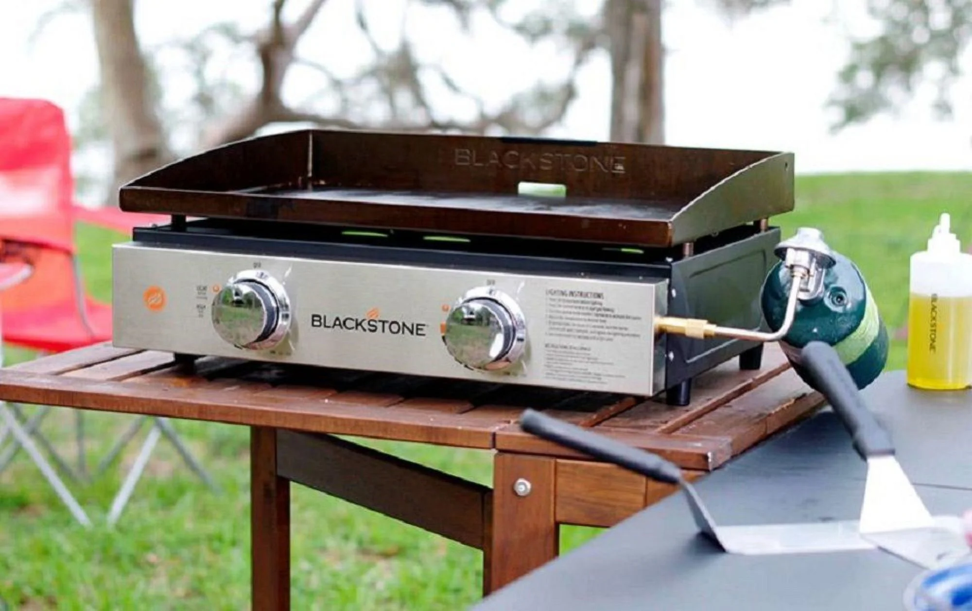 Blackstone 2-Burner 22'' Tabletop Griddle with Stainless Steel Front